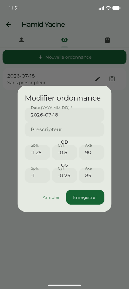 Saisie d'une ordonnance avec les mesures œil droit et œil gauche.